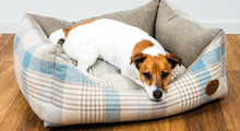Load image into Gallery viewer, NEW! Snug &amp; Cosy Highland Range Luxury Dog Bed Made In The UK High quality materials.
