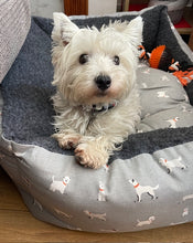 Load image into Gallery viewer, Snug &amp; Cosy Townsend range for both Cats &amp; Dogs  Made in the UK Luxury pet bed
