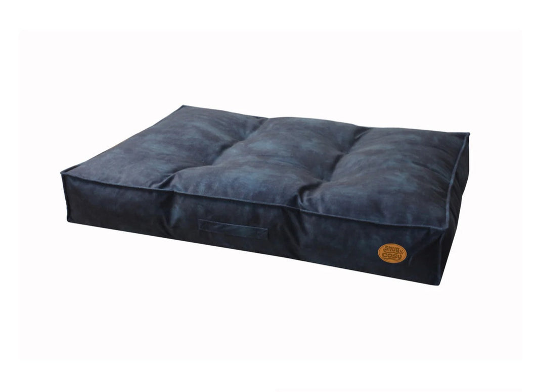 PRE-ORDER ! Snug & Cosy Windsor luxury Lounger made in the uk from high quality materials.